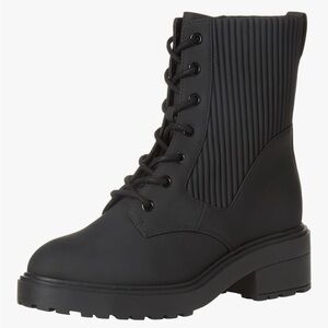 Amazon Essentials NIB Woman’s Lace Up Combat Boots with Chunky Sole size 7.5